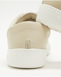 Camper - Peu Touring Sneakers - Women's