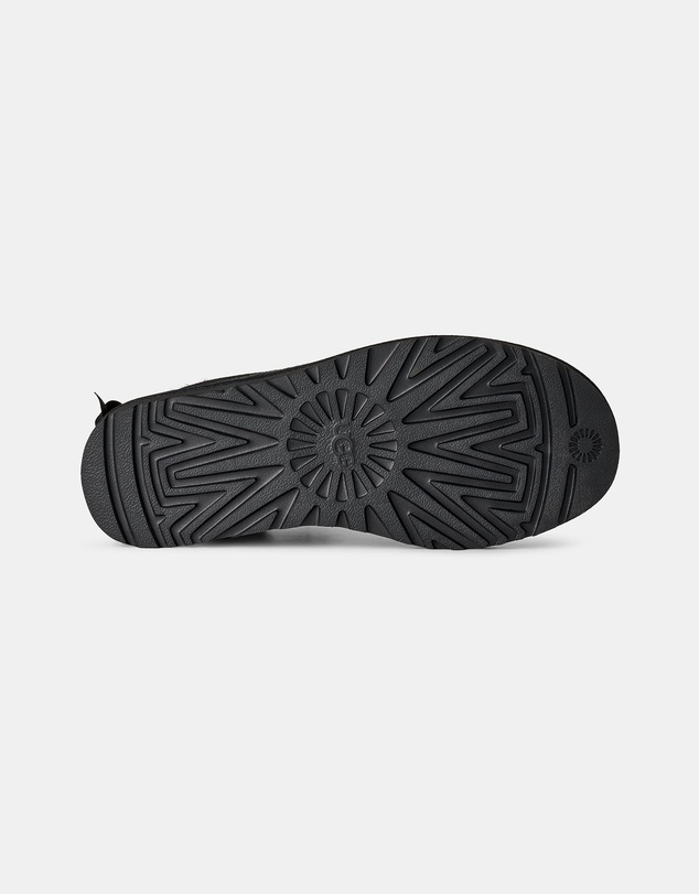 UGG - Ultra Mini Bailey Bow - ICONIC EXCLUSIVE - Women's
