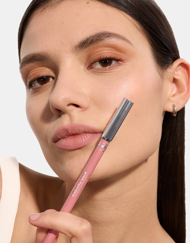 Yves Saint Laurent - YSL Lovenude Kiss Shaper
