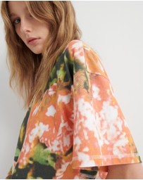 Kowtow - Montage Tee