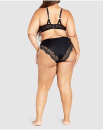 City Chic - Isadora Shorty
