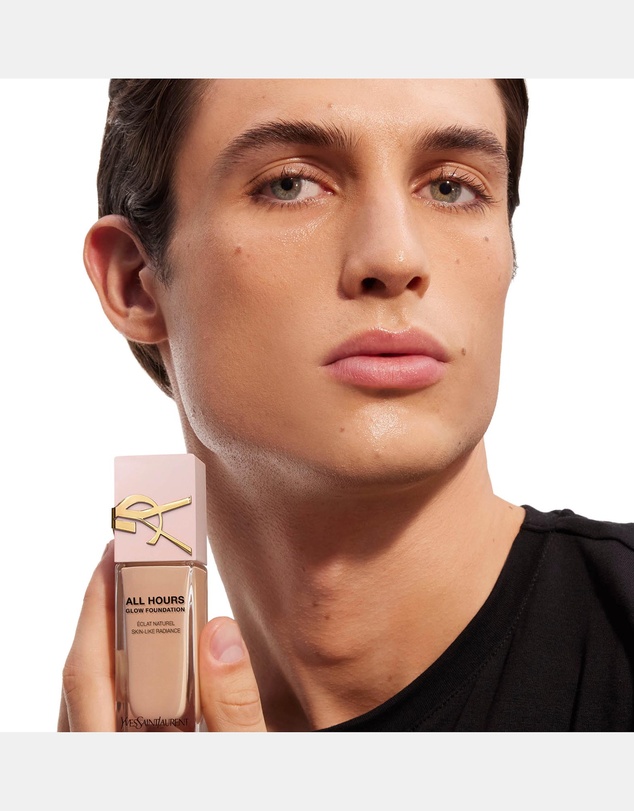 Yves Saint Laurent - All Hours Glow Foundation MN5