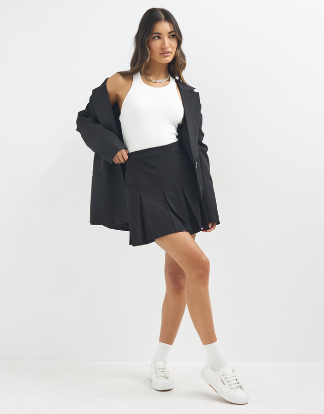 Dazie - Luna Pleated Tailored Mini Skirt