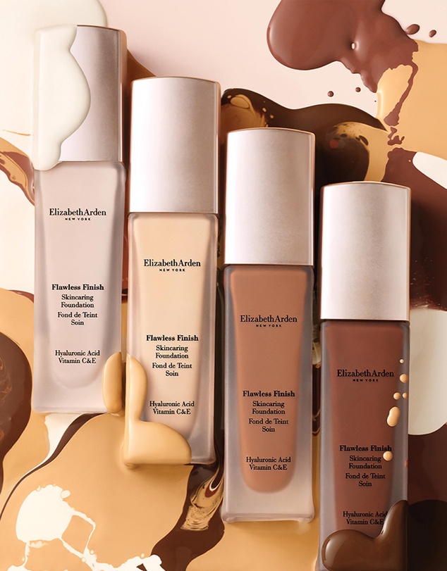 Elizabeth Arden - Flawless Finish Skincaring Foundation