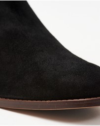 3 Wise Men - 3 Wise Men KayMac Suede Chelsea Boot
