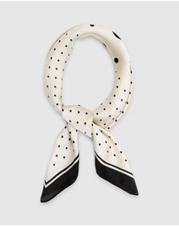 Belle & Bloom - New Yorker Fashion Scarf - Dots