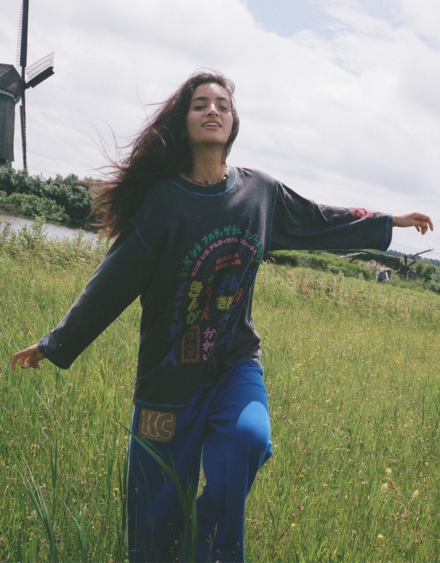 KINGA CSILLA - Lantern Tommy Tee