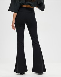 adidas Originals - Essentials Rib Flared Leggings