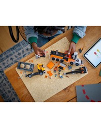 LEGO - 60467 Heavy-Duty Recovery Tow Truck with Crane