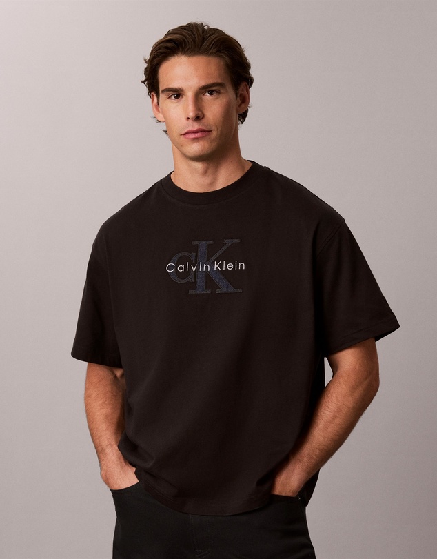 Calvin Klein Jeans - Relaxed Logo Applique T-Shirt