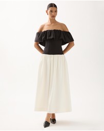 Minima Esenciales - Amora Off Shoulder Ruffle Maxi Dress