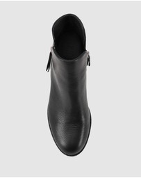 Nude Footwear - Stella