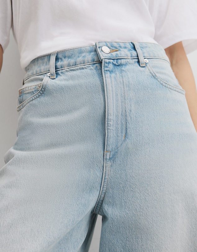 Country Road - Curved Wide Leg Jean