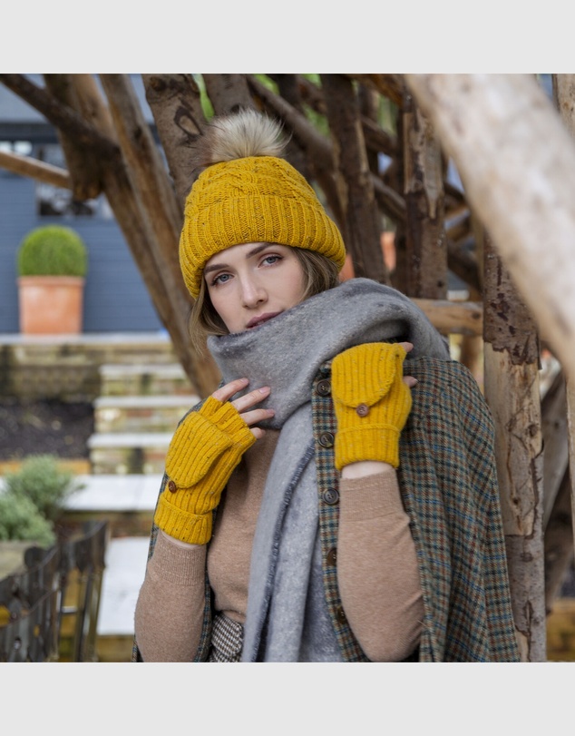 DENTS - Ribbed Knit Fingerless Gloves with Mitten Flap