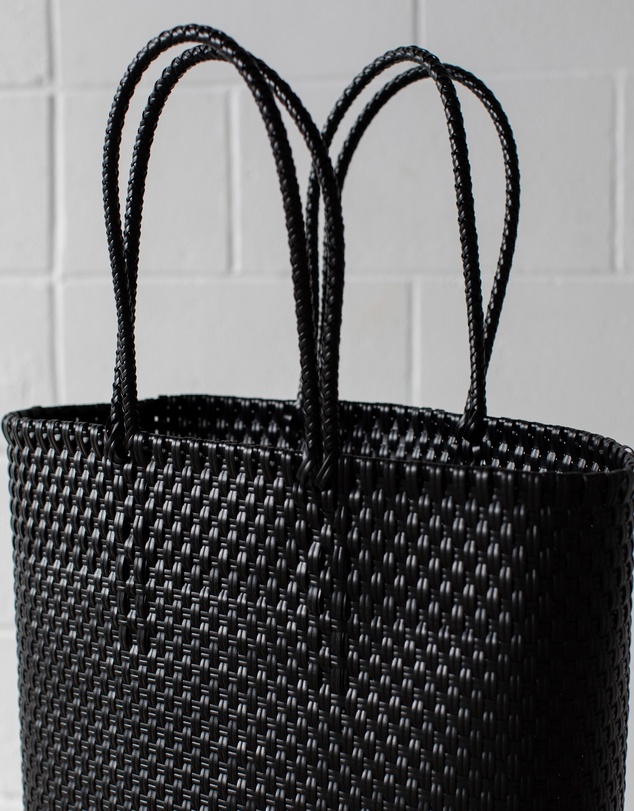 Mimmi Terra - Traveller Tote Nera