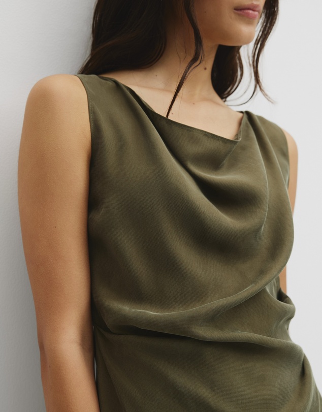 Country Road - Asymmetrical Hem Blouse