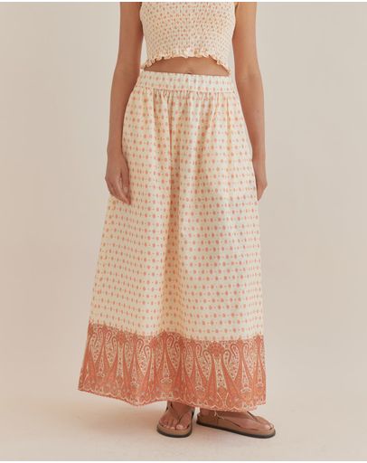 Peach Paisley