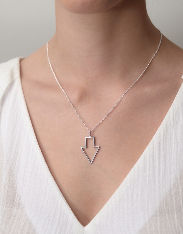 Karen Walker - Runaway Arrow Necklace