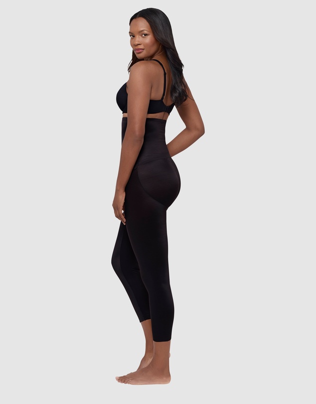 Miraclesuit Shapewear - Show Stopper Ultra High-Waist Capri Shapewear Leggings