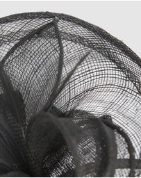 Max Alexander - Black Sinamay Racing Fascinator