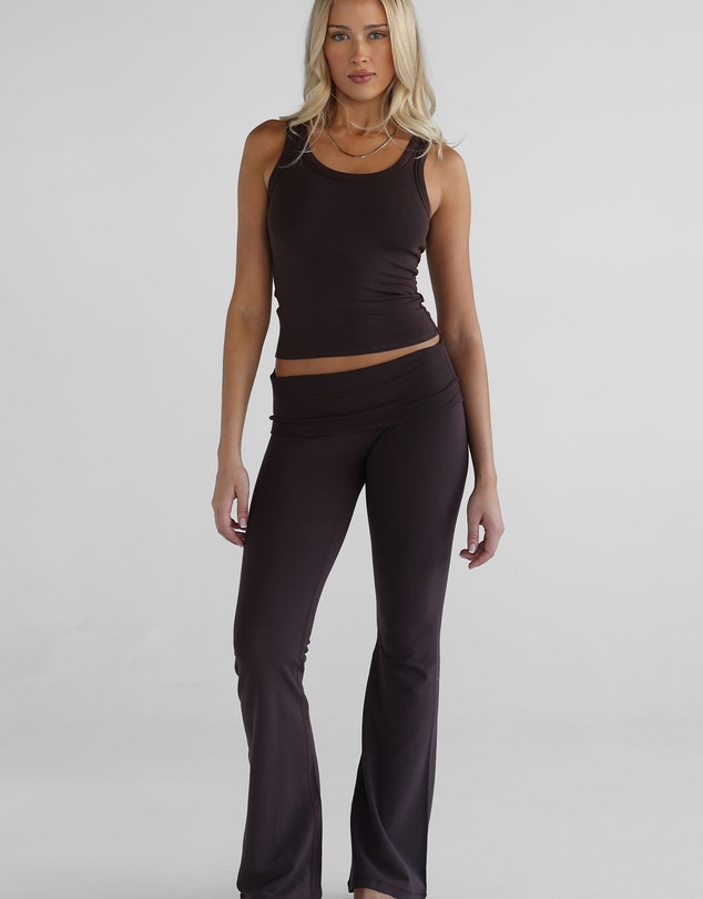 Leelo Active - Lounge Flare Pants - ICONIC EXCLUSIVE