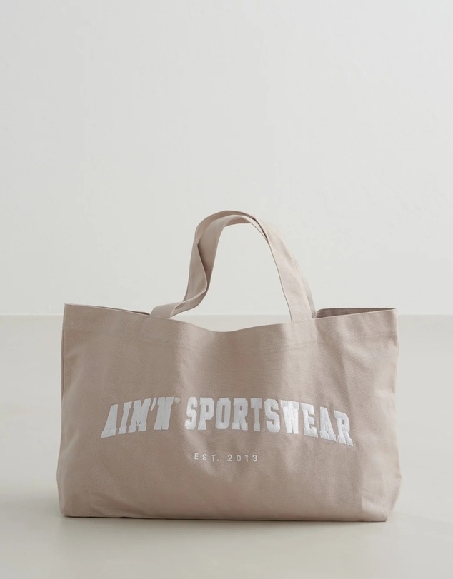 Aim'n - Varsity Tote Bag