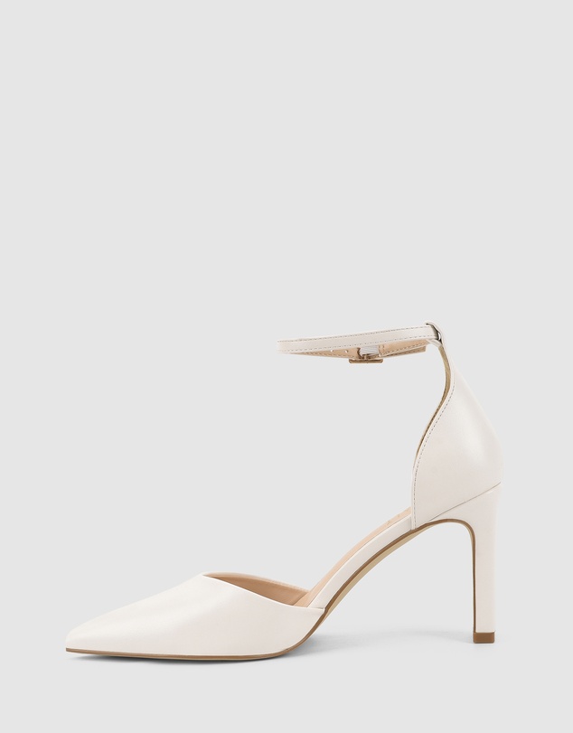 Verali - Kosta Closed Toe Block Heels