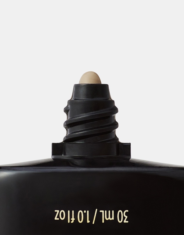 Napoleon Perdis - Advanced Mineral Makeup SPF40 Look 1