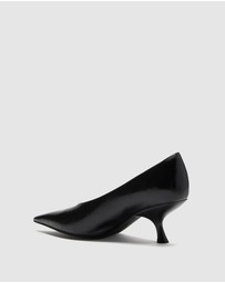 Nakedvice - The Hilton Black Heel