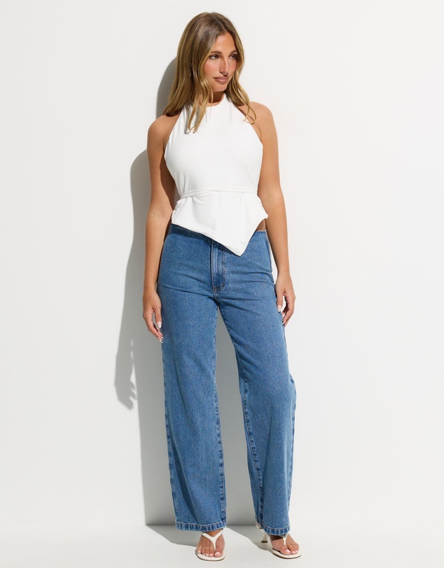 Dazie - Adela Sculpt Halter Top