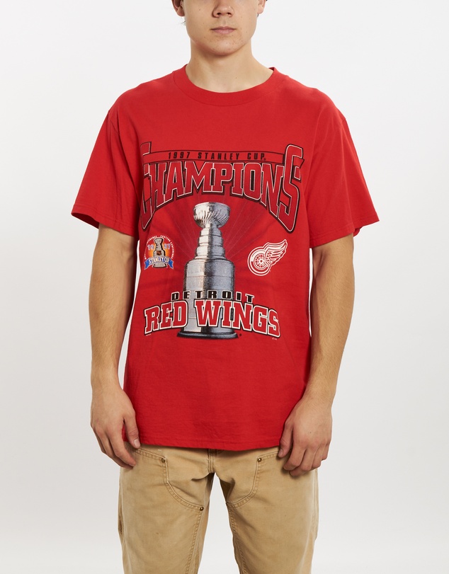 Vintage by The Real Deal - Pre Loved - 1997 NHL Detroit Red Wings Tee
