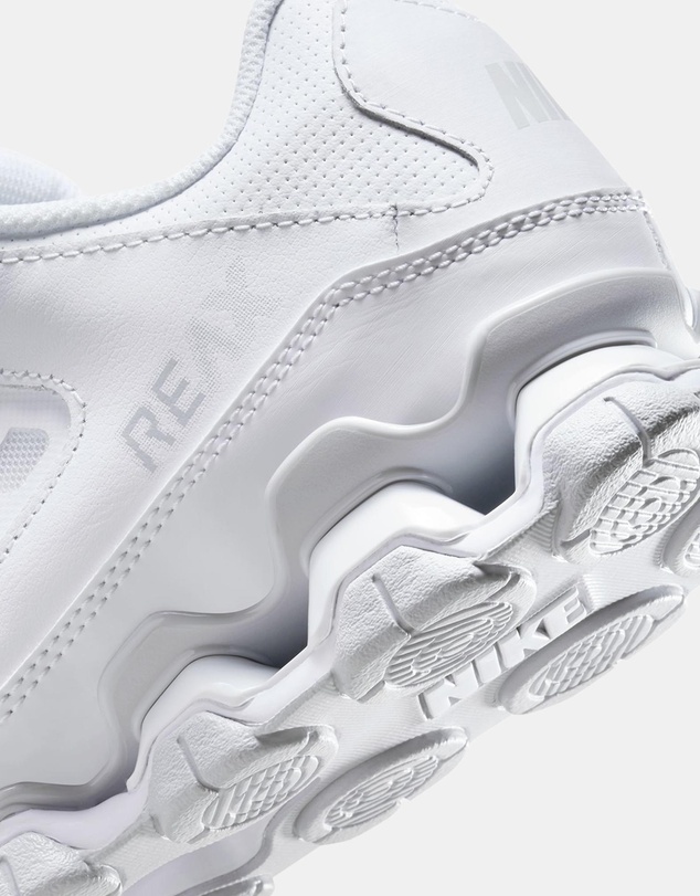 Nike - Reax 8 TR - Women's