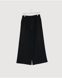 Revibe - Repaired Lorna Jane Cloud Nine Relaxed Track Pants - AU 8