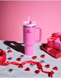 Stanley 1913 - The Quencher H20 Be My Valentine 1.2L