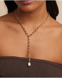 Astrid & Miyu - Infinite Pearl Bold Lariat 18ct Gold Plated Necklace