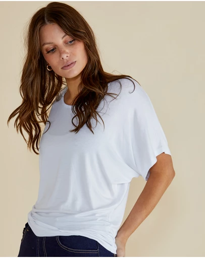Betty Basics - Maui Tee