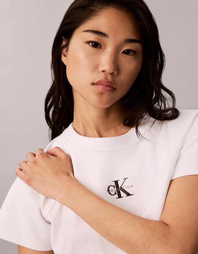 Calvin Klein Jeans - Monologo Interlock Cropped Tee