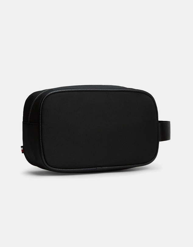 Tommy Hilfiger - Repreve Washbag