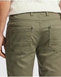 yd. - Herston Chino Short