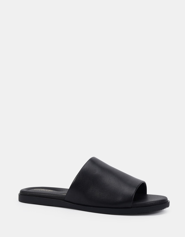 Clarks - June Black