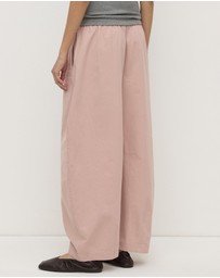 Assembly Label - Lola Barrel Pants
