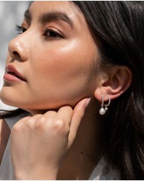 Dower & Hall - Women's Timeless Oval Pearl Charm Hoops In Sterling Silver