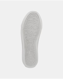 GUESS - Jelexa4 Quilted Sneakers