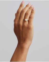By Charlotte - Harmony Pearl Ring