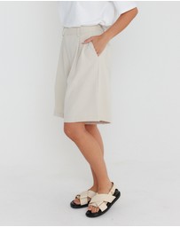 ALEXANDRA - Berny Shorts Beige