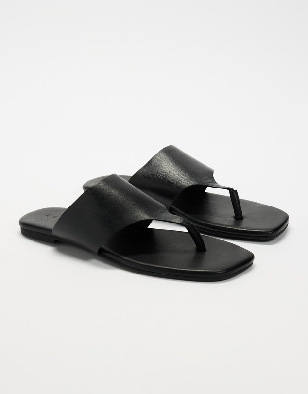 AERE - Delphine Leather Flip Flops - Women's