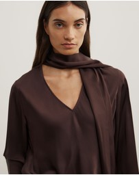 Witchery - Long Sleeve V-neck Scarf Top