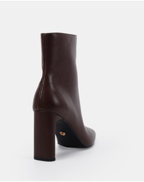 Novo - Korina Ankle Boots