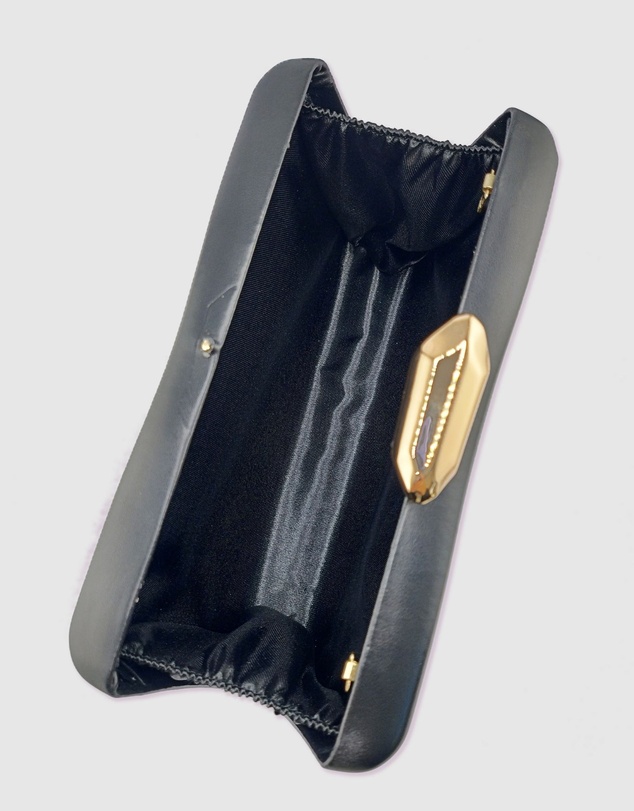 Izoa - Izzy Clutch