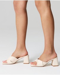 Verali - Stella Block Heel Mules